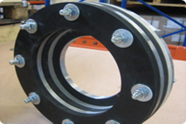 Heat Reducing Bulkhead Penetration