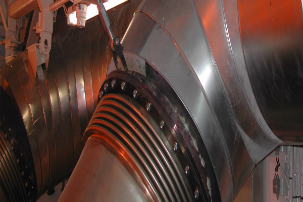 Heat Reducing Bulkhead Penetration Heat Reducing Bulkhead Penetration